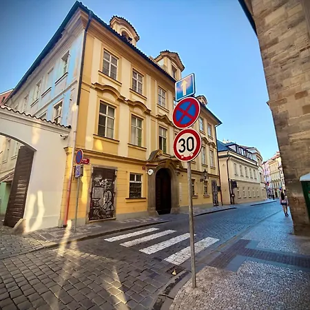 Charles Bridge, Old Town3 Min Walk Private F